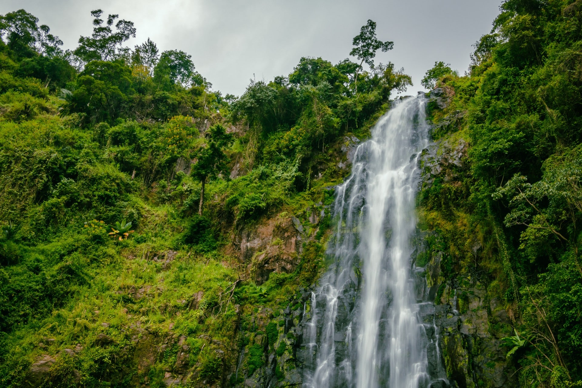 materuni waterfalls flywamorlando by2