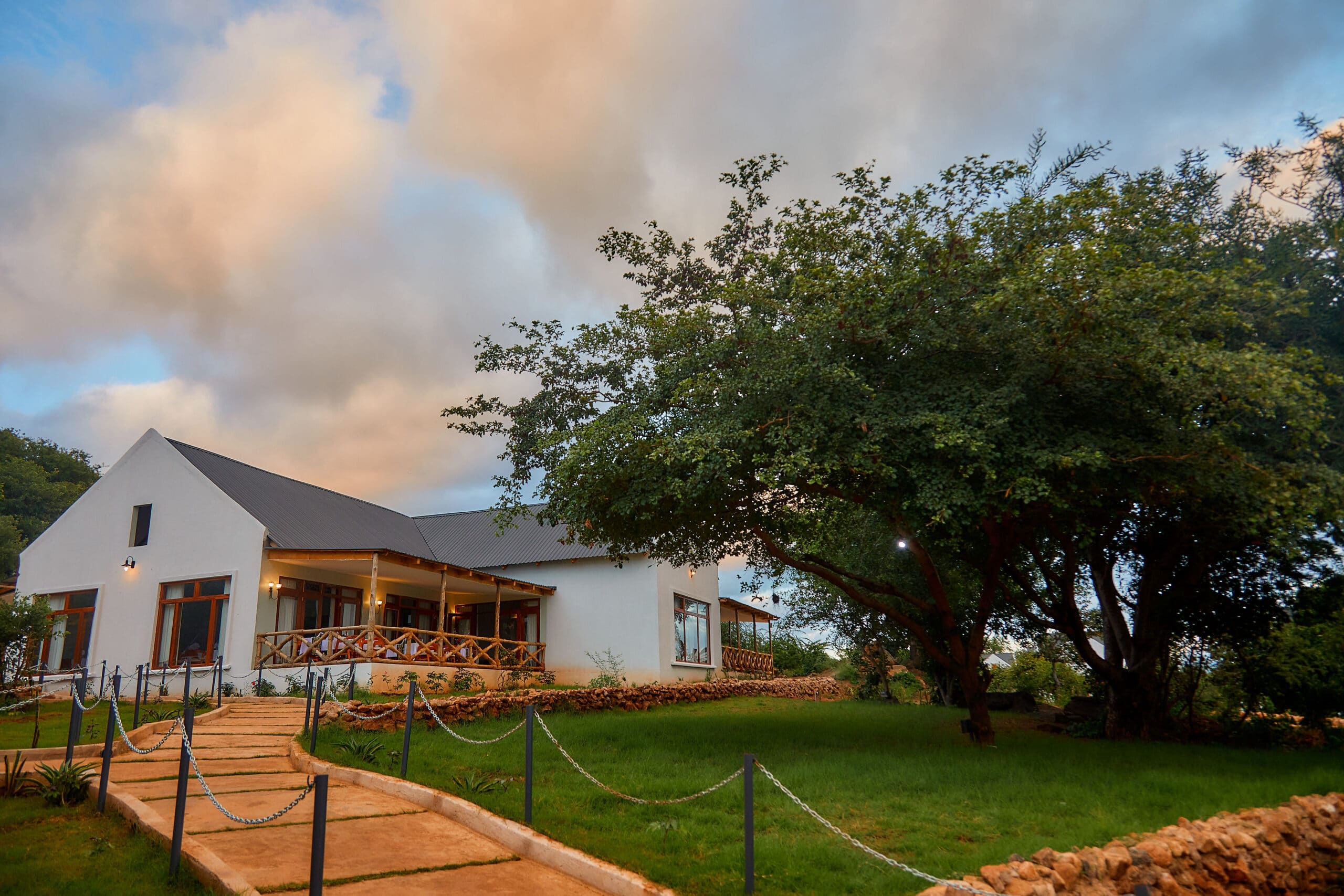 Tarangire Luxury Hideaway (3)