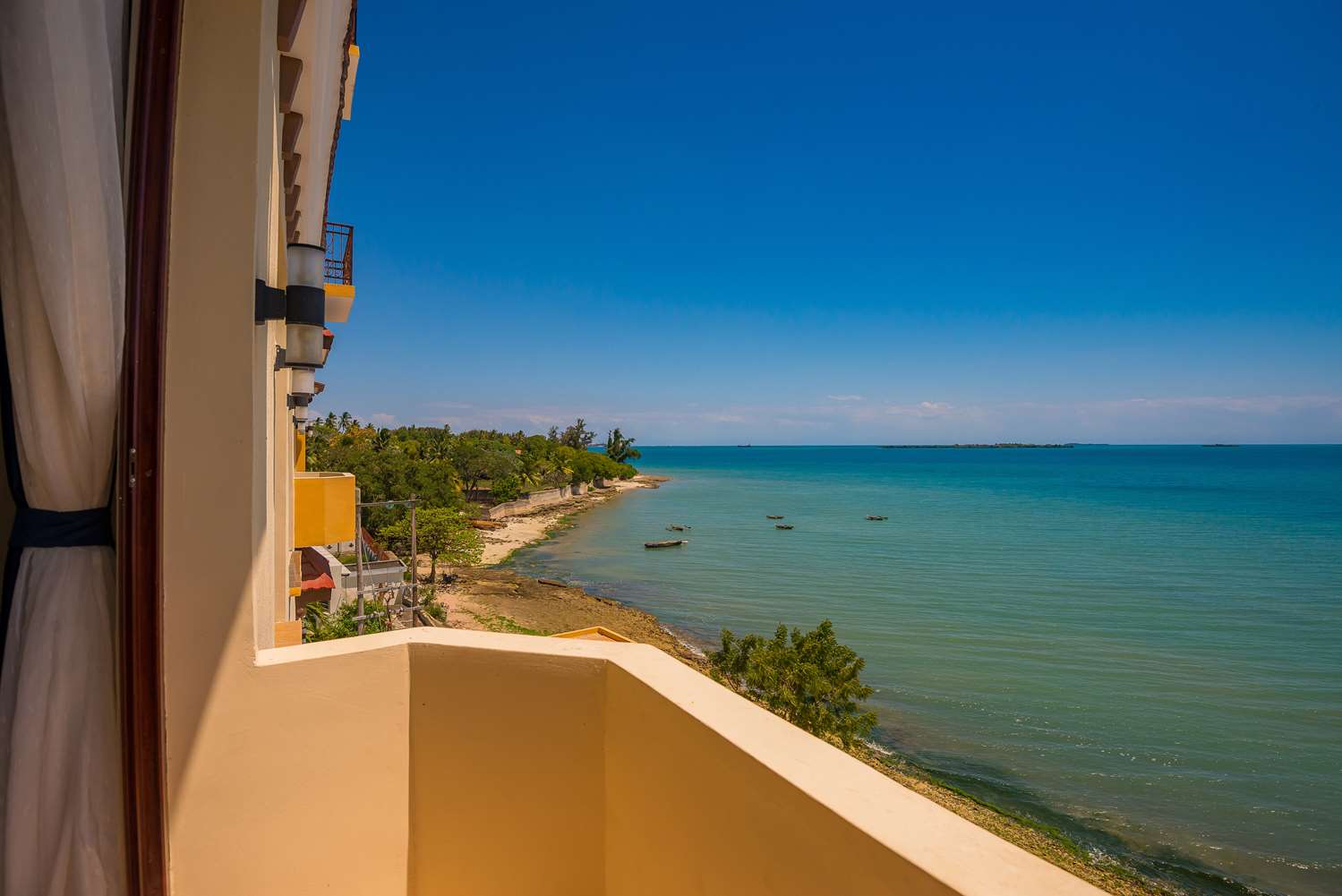 Golden Tulip Zanzibar Resort 5