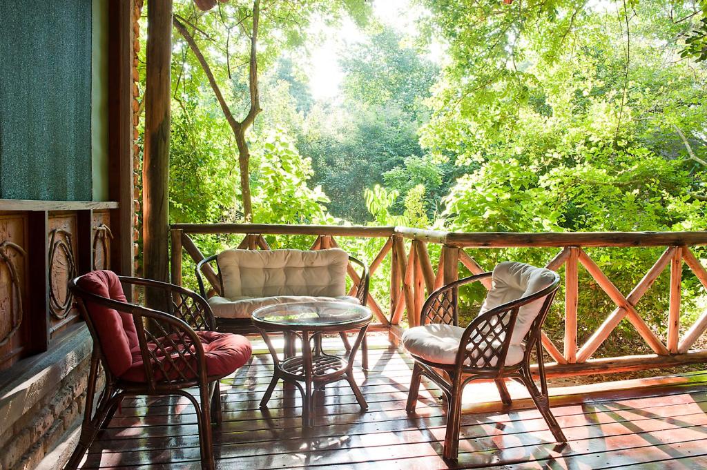 SELOUS KINGA LODGE