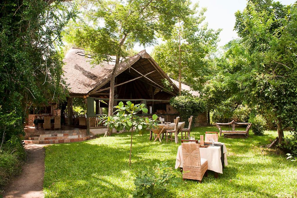 SELOUS KINGA LODGE