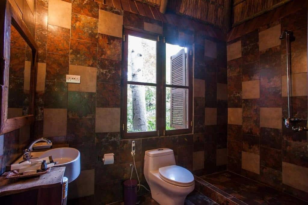 SELOUS KINGA LODGE