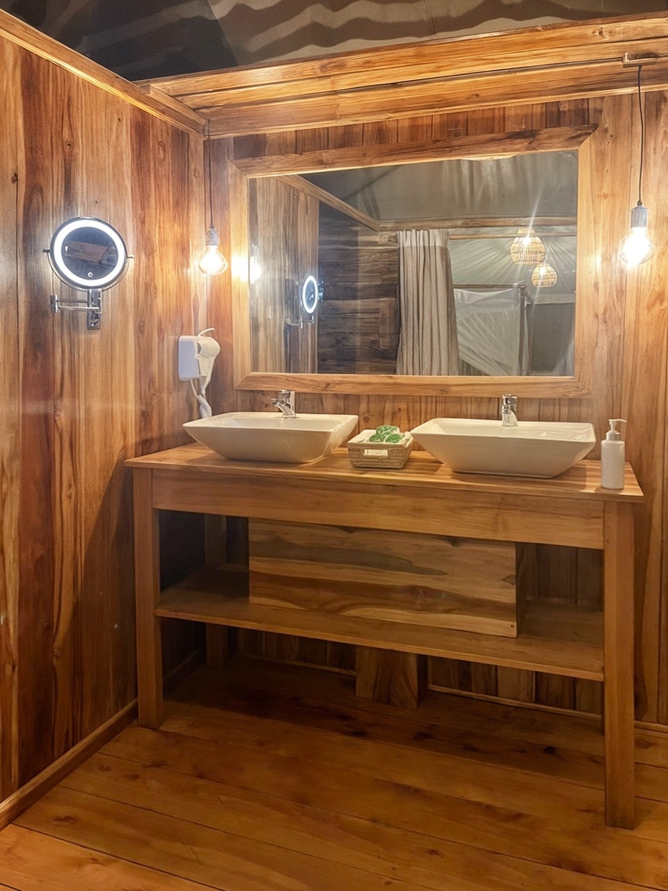 Wildlux Serengeti Camp (4)