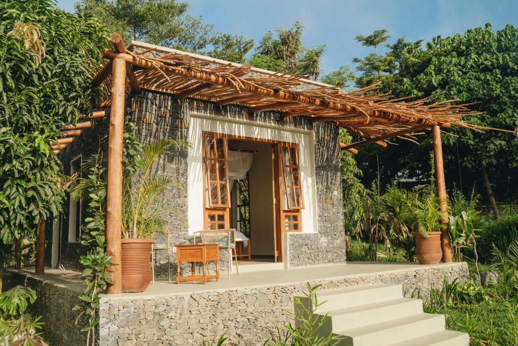 Mateves Boutique Lodge (1)