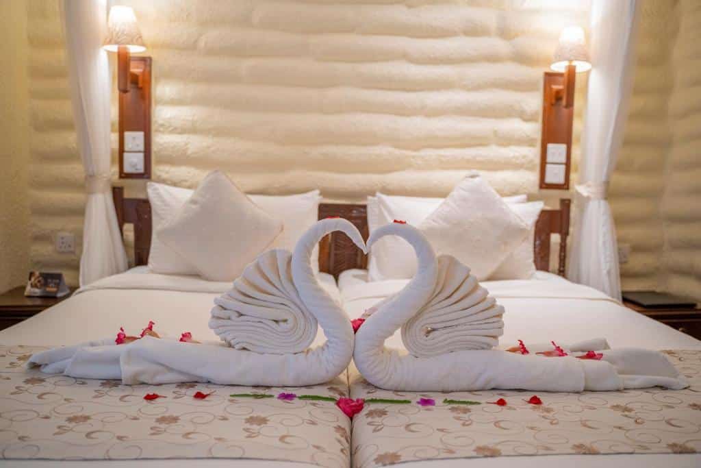 Salt Lick Safari Lodge Standard Rooms (Stilted)