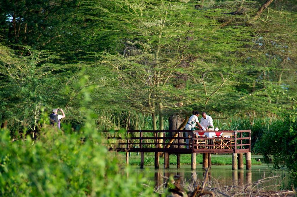 Voyager Ziwani Camp8