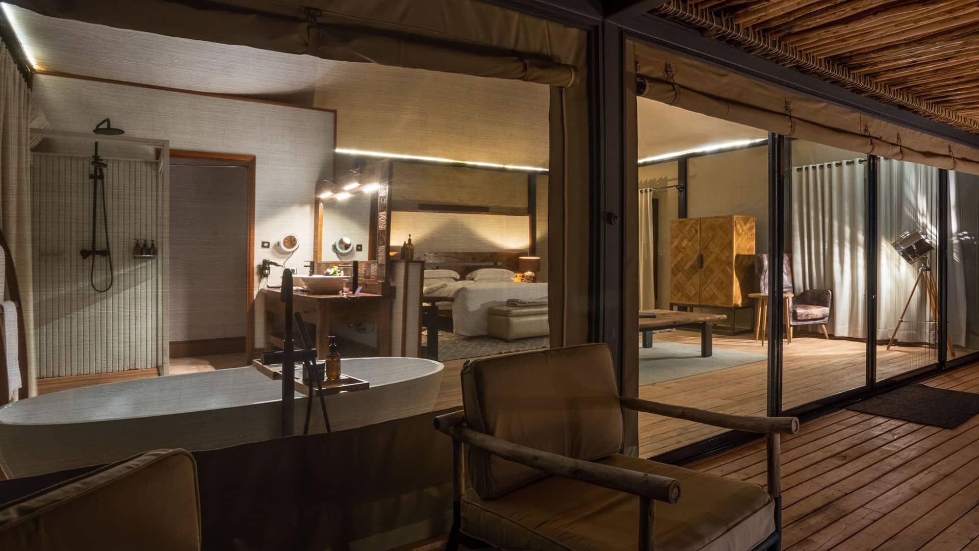 cliff kenya banner13